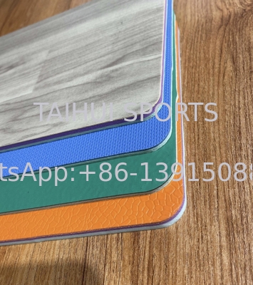 3.5mm-9.0mm kalınlığında Tenis sahaları/ basketbol/badminton/ voleybol yastıkları için spor zeminleri